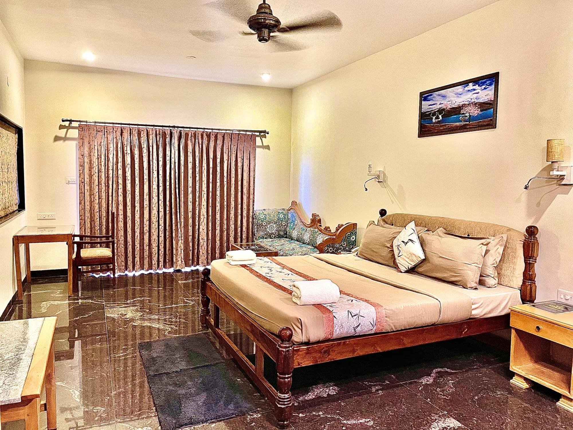 Sparv Aulakhs Resort Mandrem Exterior photo
